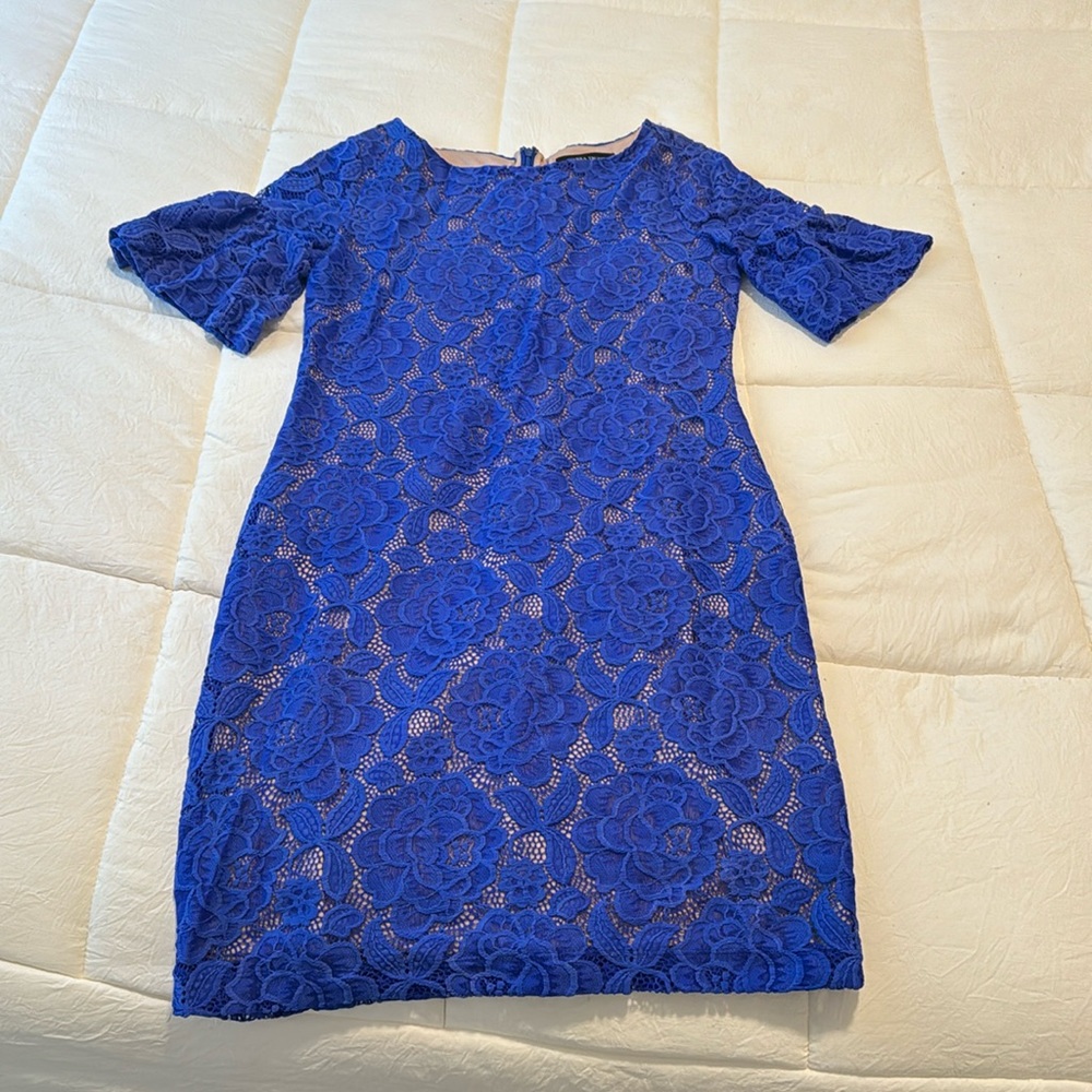 Blue lace cocktail dress
